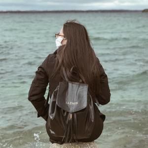 Meet your Posher, Jazmín